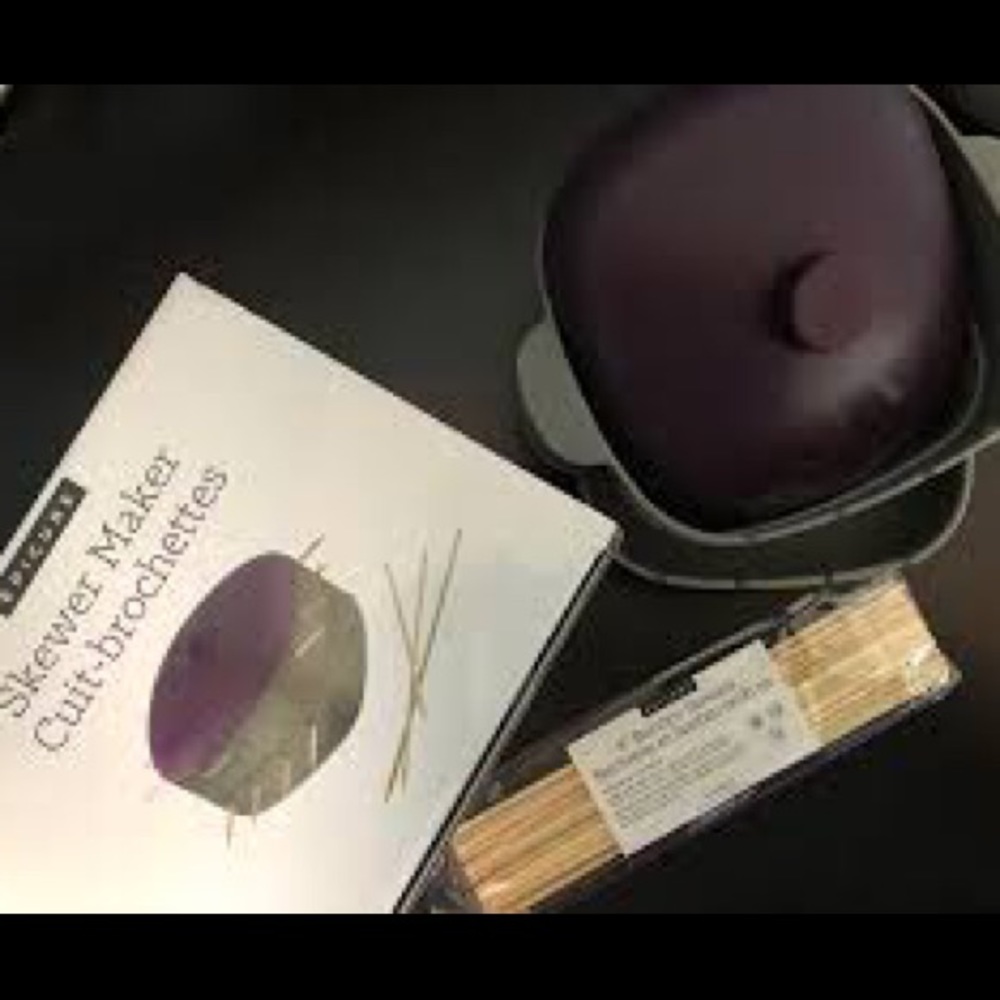 Epicure skewer maker